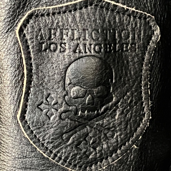 Affliction, Limited Edition-130/930. - Picture 2 of 6